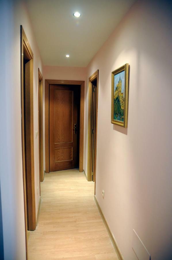 Piso Turístico del Real Sitio Apartamento La Granja de San Ildefonso Exterior foto